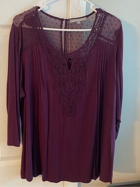 Daniel Rainn Long-Sleeve Lace Yoke Top